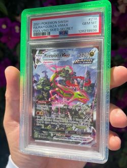 Rayquaza VMAX 218/203 Alt Art Evolving Skies GEM MINT PSA 10 Pokemon