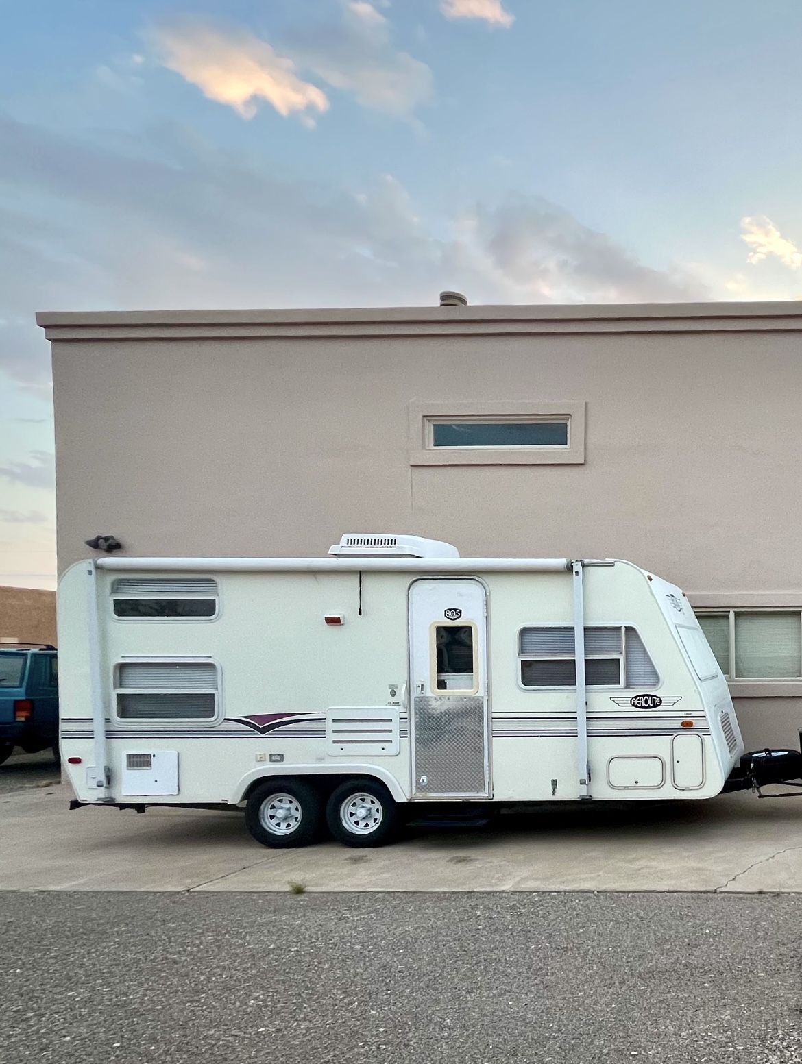 1998 Thor Aerolite 21 ft. Travel Trailer