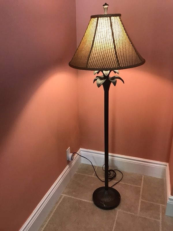 Tommy Bahama Standing Pineapple Lamp For In Palm Beach Gardens Tommy Bahama Standing Pineapple Lamp For In Palm Beach Gardens Fl Offerup