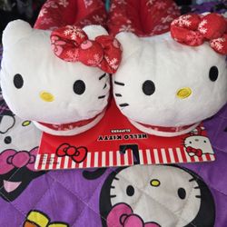 Hello Kitty Women's Slippers Christmas 