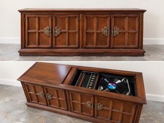 Vintage stereo console