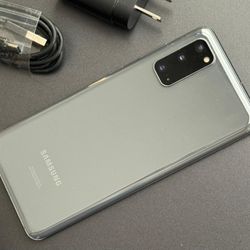 Samsung Galaxy S20  , 128GB  , Unlocked  for all Company Carrier ,  Excellent Condition Like New 