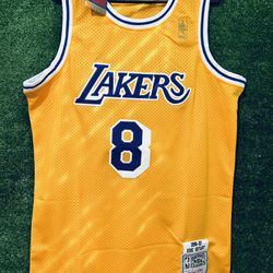 KOBE BRYANT LOS ANGELES LAKERS MITCHELL & NESS JERSEY BRAND NEW WITH TAGS SIZE MEDIUM, LARGE AND XL AVAILABLE 