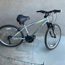 24 Inch Roadmaster Bike Bicycle 