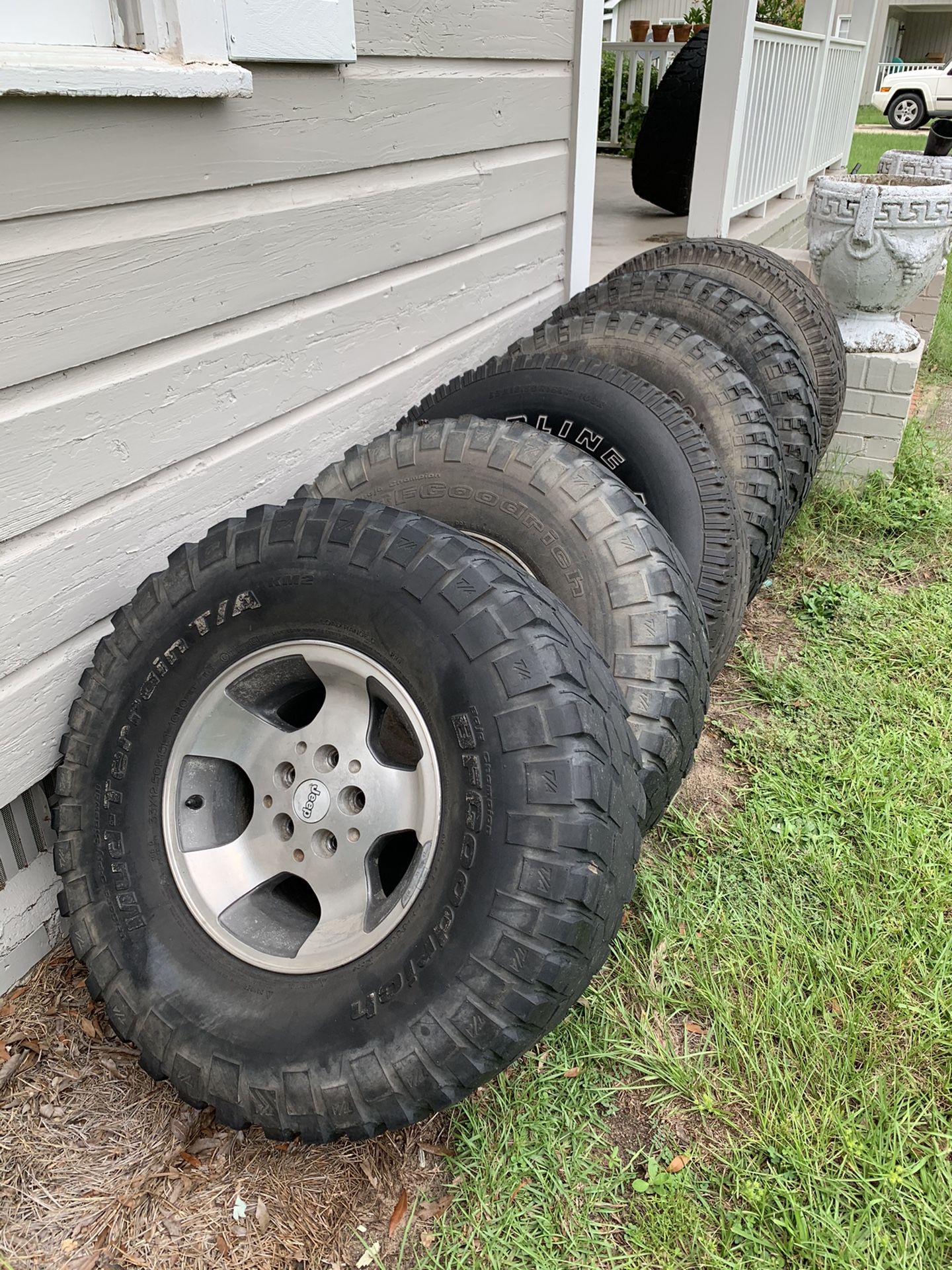 Jeep wheels