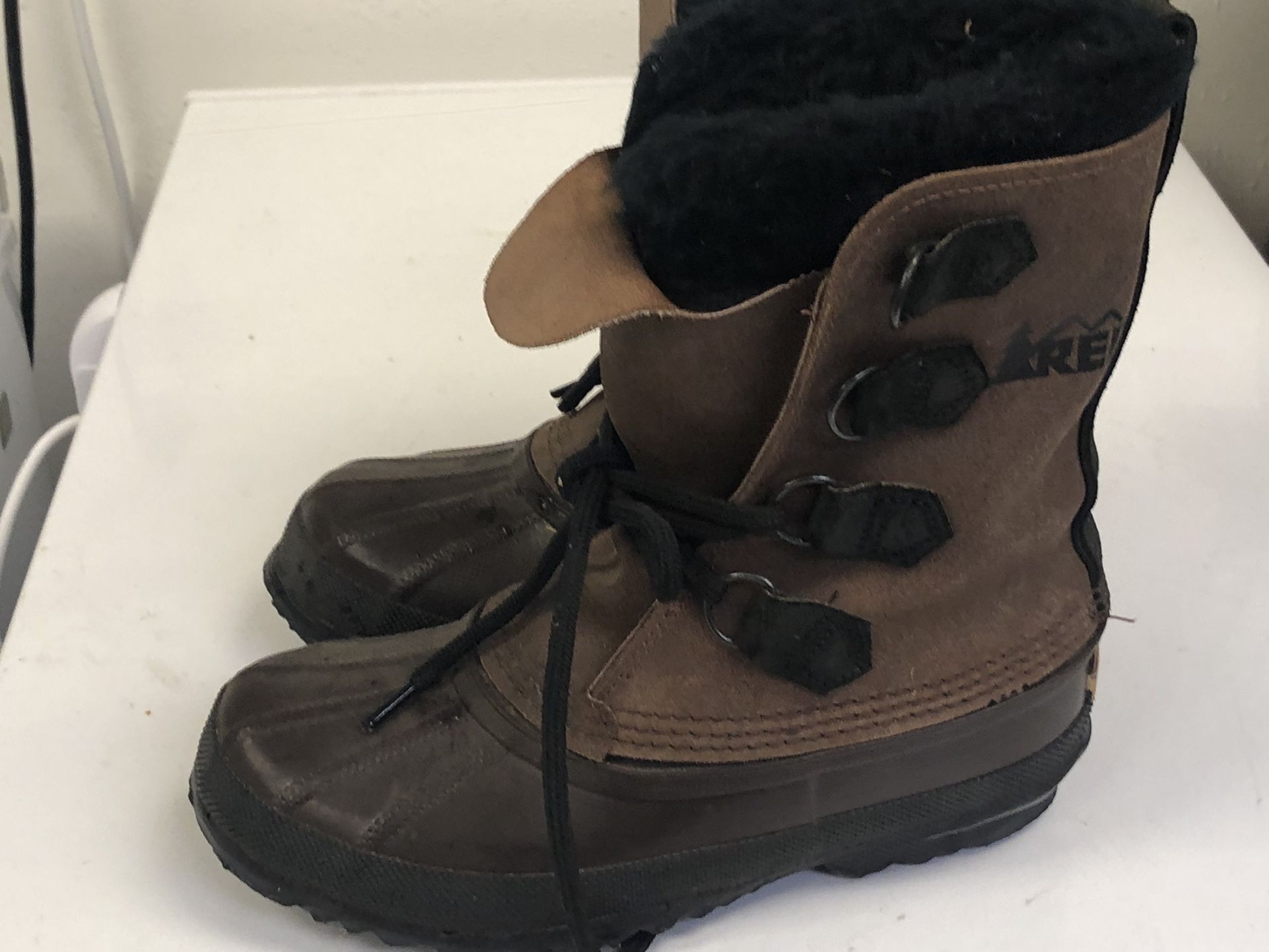 Sorel Snow Winter Waterproof Duck Boots Women’s Brown Leather Faux Fur Lining Boots Size 5