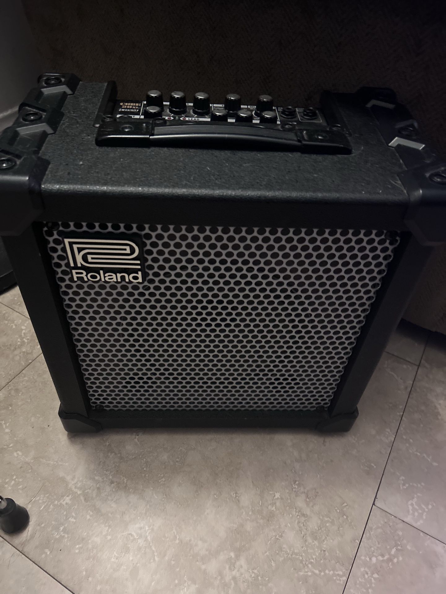 ROLAND CUBE 20XL