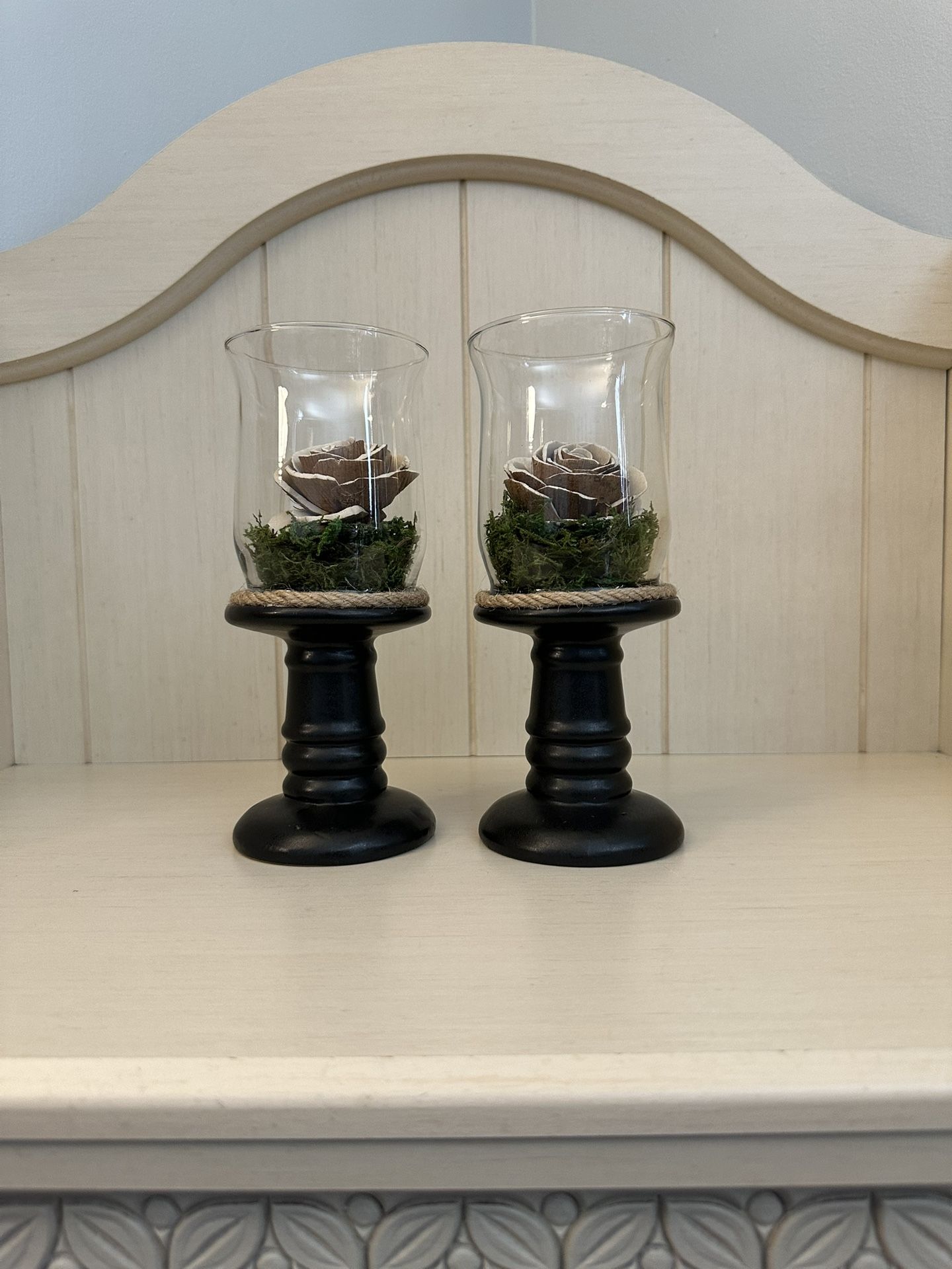 Home Decor - Moss and Sola Wood Flowers Decor