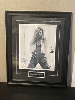 Authentic Rhonda Rousey Autographed Picture 