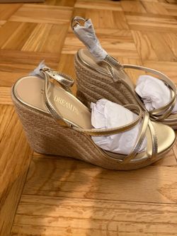 Dream Pairs Gold Espadrille Wedge Sandals Size 8.5