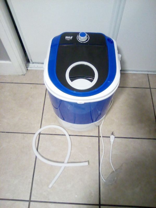 PLEASE READ Small Mini Pyle Portable Washer Works Great, MISSING THE SPIN BUCKET BUT STILL WASHES THE CLOTHES, ASKING $35 FIRM PUO ON 59TH AVE IN CAM.