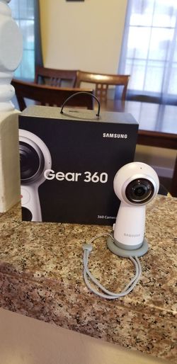 Samsung gear 360 camera