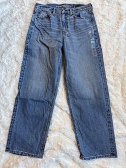 American Eagle Super High-Rise Strigid Baggy Straight Jeans 6 X-Short