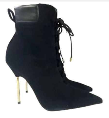 Good American Scandal Lace-Up High Heel Booties (Size 9.5, Black)