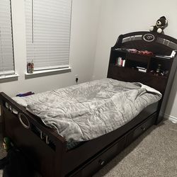 Dallas Cowboys Twin Bedroom Set - Storage Bed, Dresser & Chest