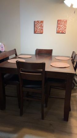 Kitchen table