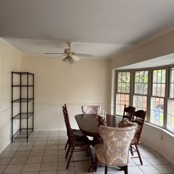Dining Table And 4 Chairs 