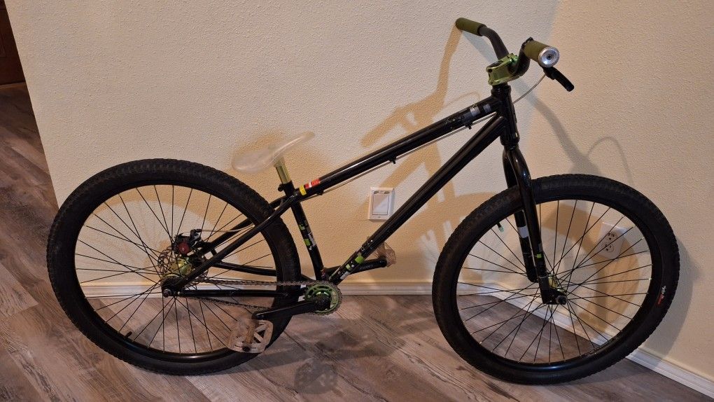SPECIALIZED P1 dirt Jumper