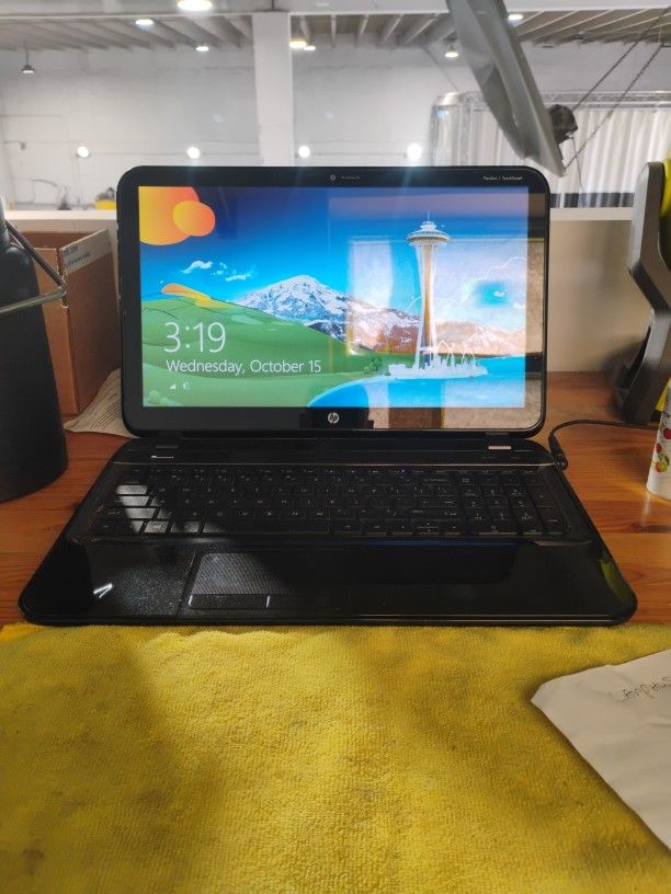 Hp Pavilion Laptop Touch Screen $100