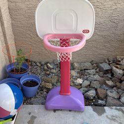 Little Tikes Basketball Hoop 