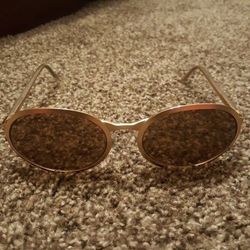 LIZ Claiborne Gold Sunglasses