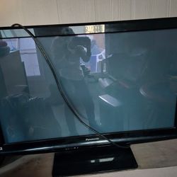 Panasonic T.v 25$