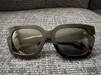 Burberry Sunglasses B 4453 women’s glasses in nice condition $80 firm