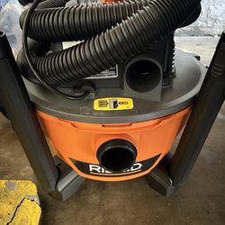 Ridgid 6gal vaccum New( no filter) $35