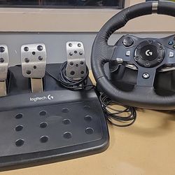 G920 Logitech Steering Wheel And Pedals