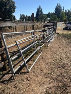 Cattle panel fencing/ gates galvanized