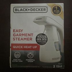 Black+Decker Easy Garment Steamer (Quick Heat)