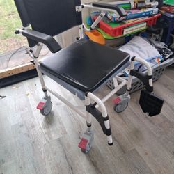 4 In One Wheelchair With Bilt In Pottie Seat 