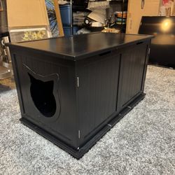 Cat Box Enclosure 
