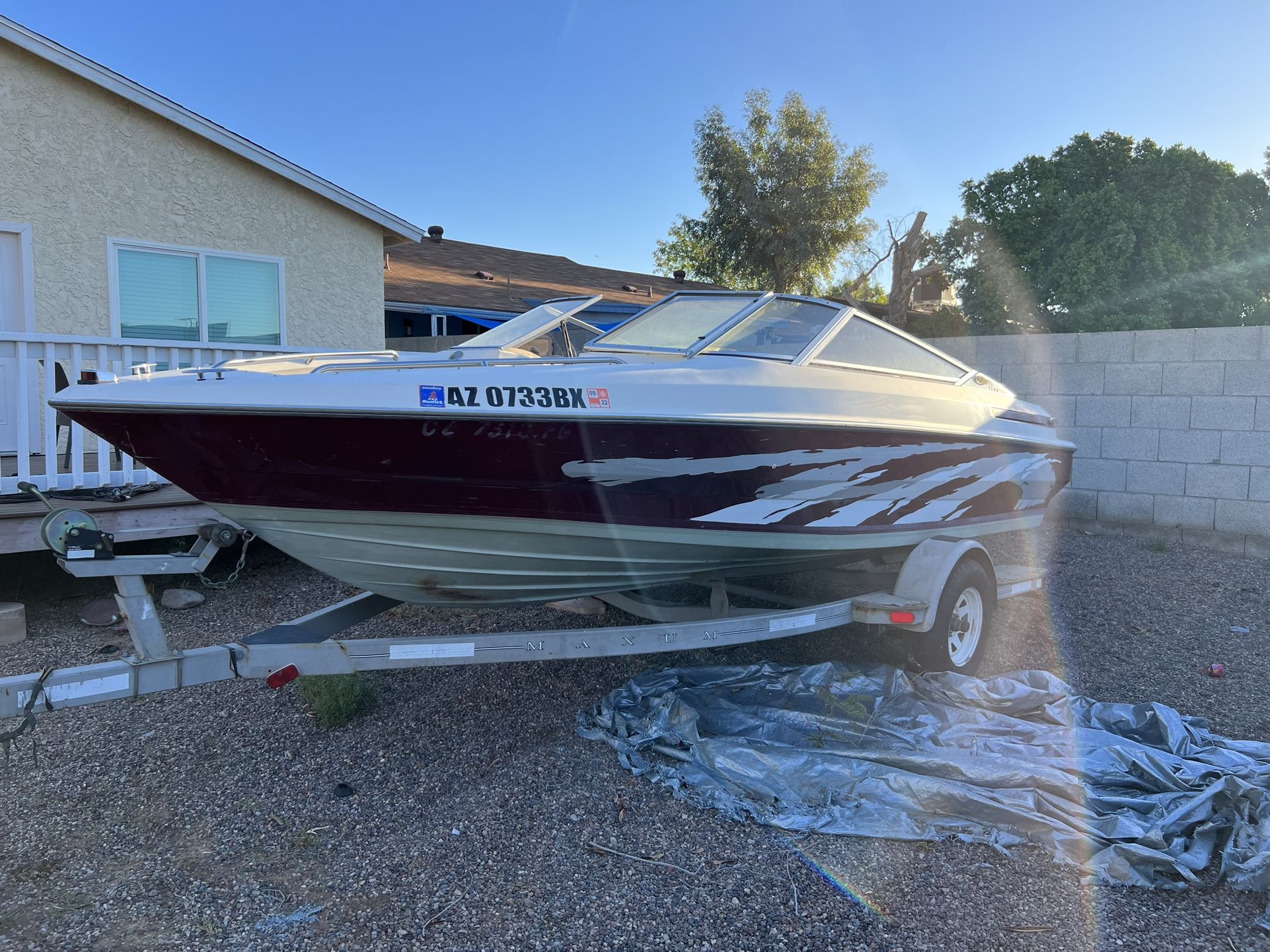 1998 Maxum Boat