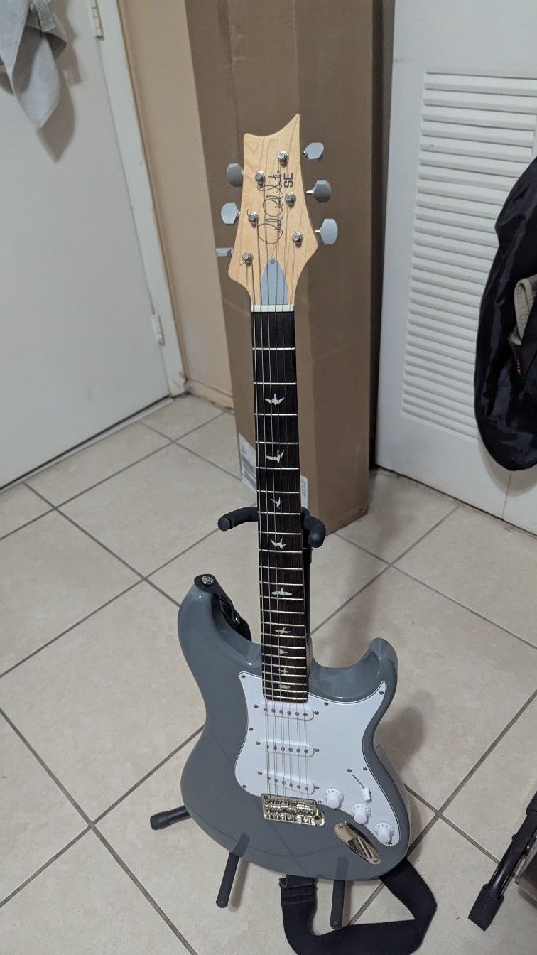 PRS Silver Sky SE