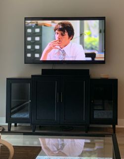Black tv stand