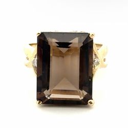 Woman’s Ladies 10k Yellow Gold Emerald Cut Brown Stone Smokey Topaz 9.89 CTW Ring Size 7 GP3125763