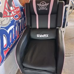 Nice Looking Couch Great Condition 