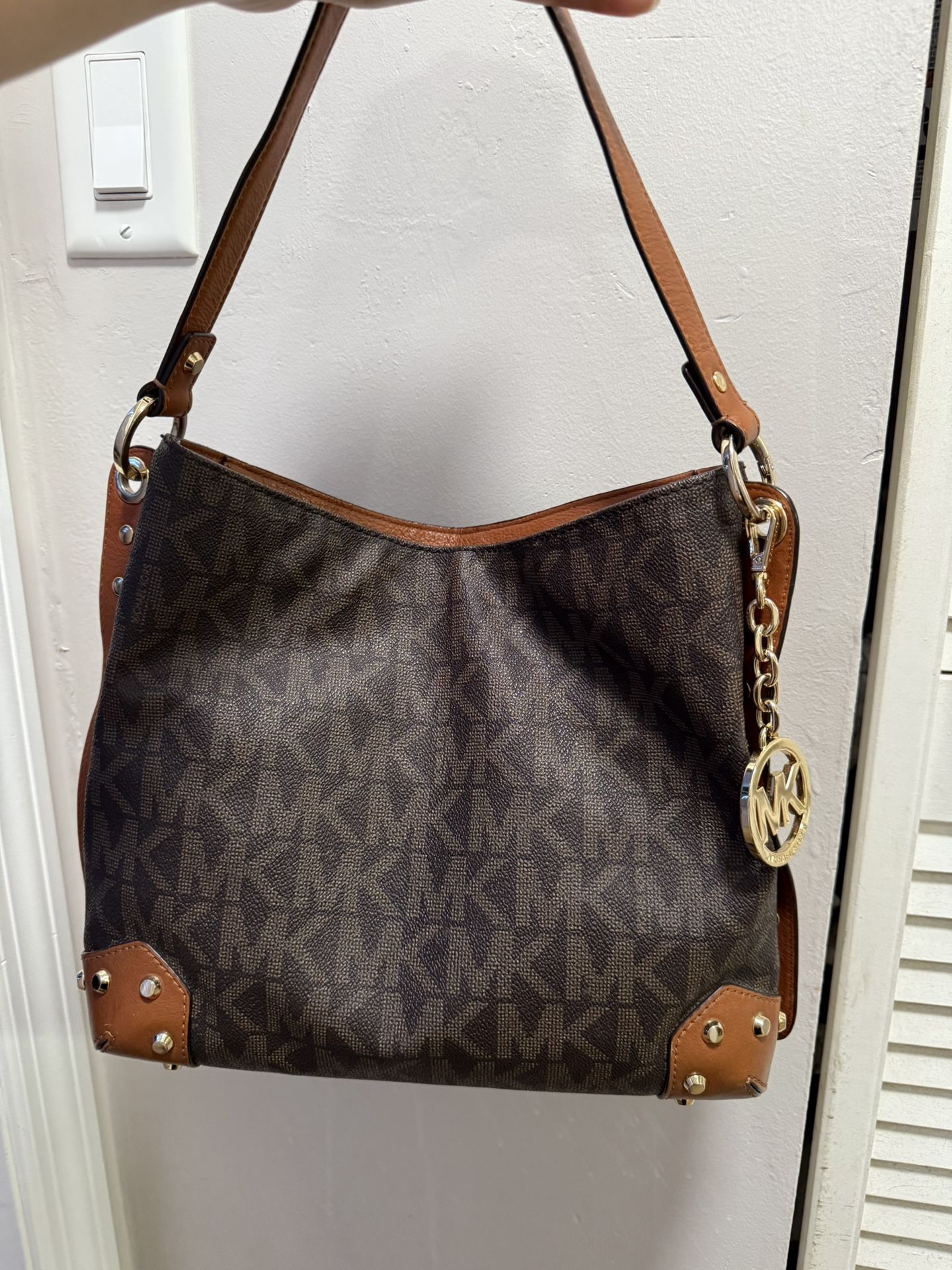 Michael Kors MK Monogram Shoulder Bag – Brown & Gold