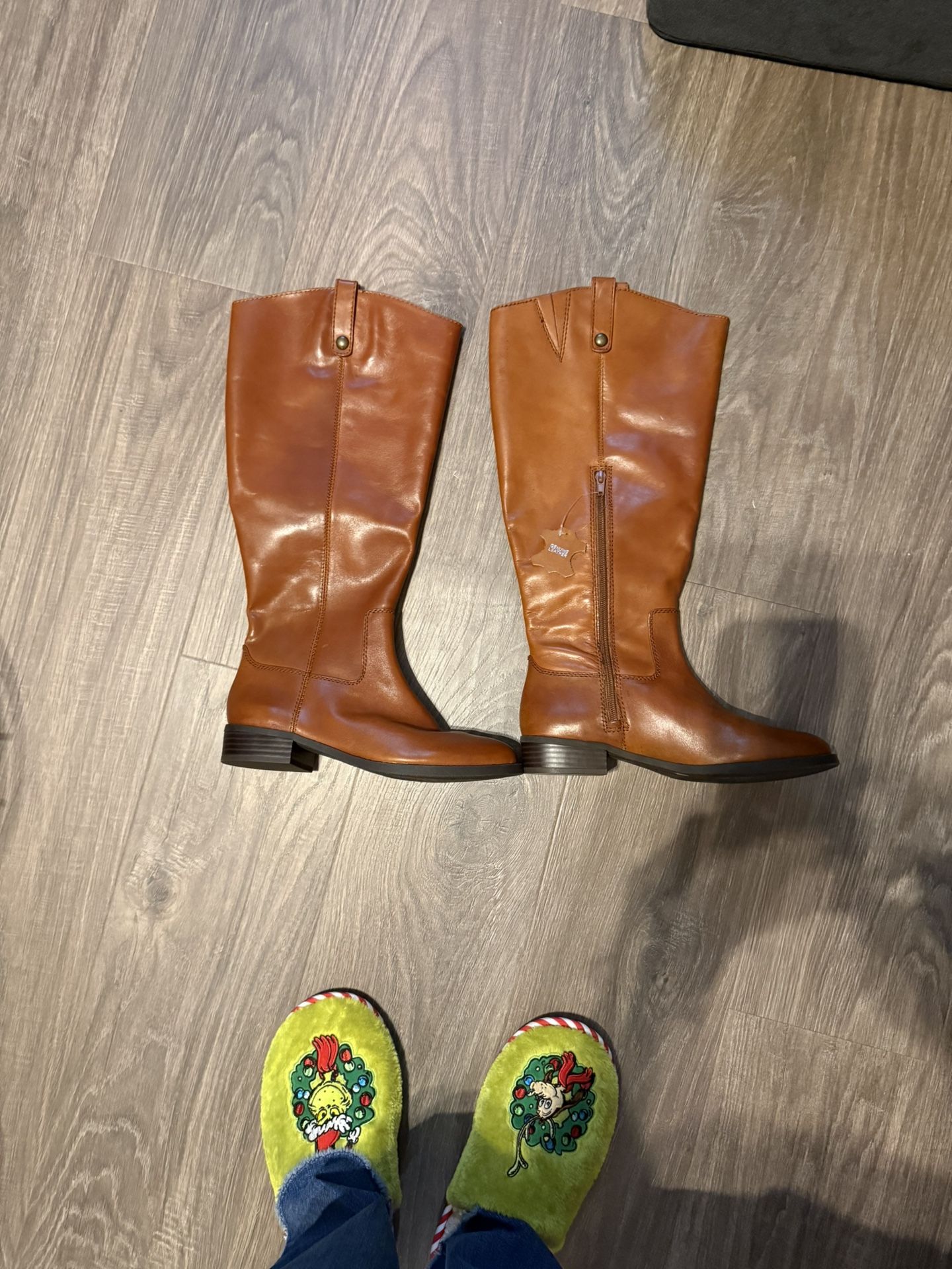 NWT INC Brown Leather Boots