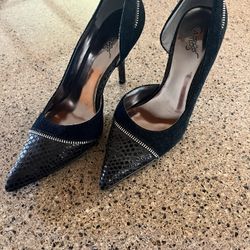 Women’s heels Size 7 