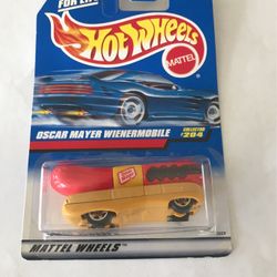 Hot Wheels Oscar Mayer WienerMobile
