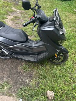 2025 Qmax200 200cc