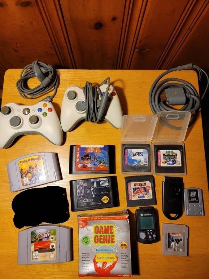 Vintage Video Games and Accessories Xbox 360 N64 Sega Genesis Game Gear Game Boy