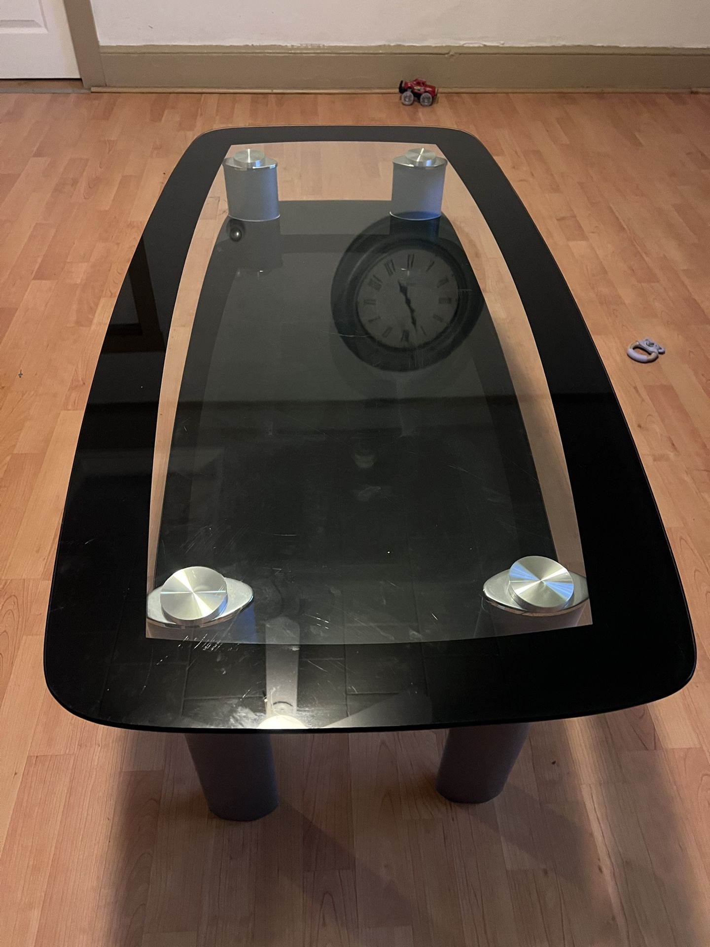 Coffee and 2 End Table Set 