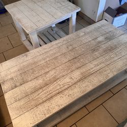 Coffee Table And Side Table 
