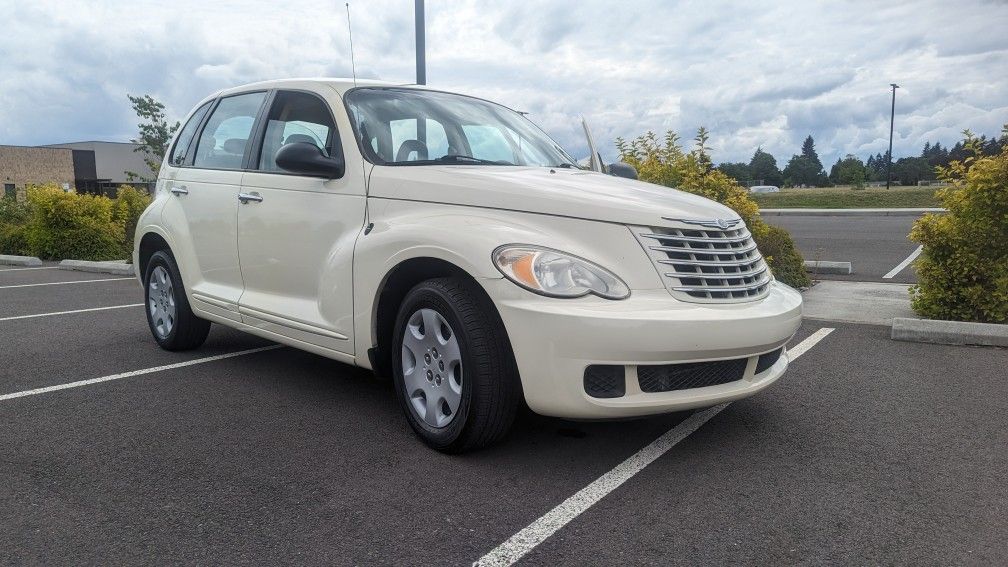 2007 PT CRUISER IN GREAT CONDITION -CLEAN TITLE
