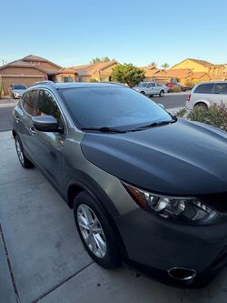 Nissan rogue