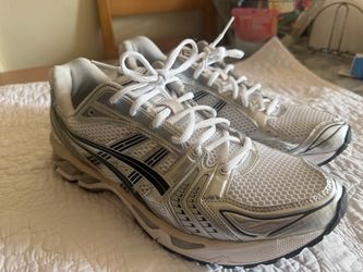 ASICS Gel Kayano