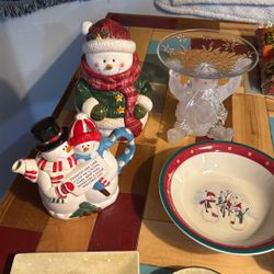 9 Pieces Of Snowman Holiday Tableware 